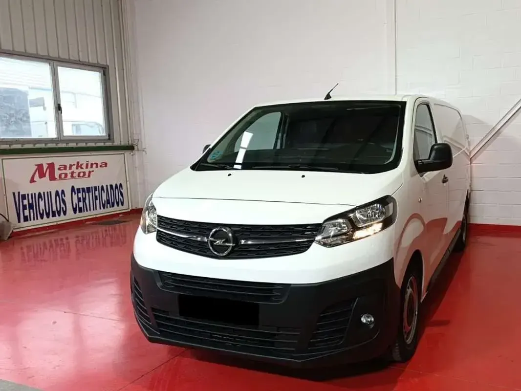 Usado Opel Vivaro 120 CV (88 kW) 2021 Blanco Monovolumen