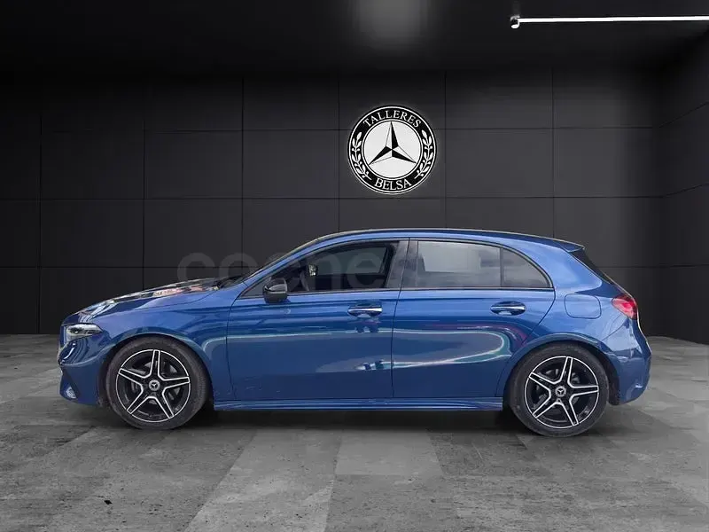 Nuevo Mercedes A200 150 CV (110 kW) 2026 Azul Berlina