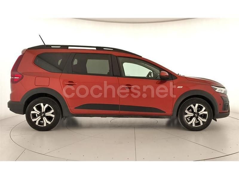 Usado Dacia Jogger 110 CV (80 kW) 2024 Naranja Monovolumen