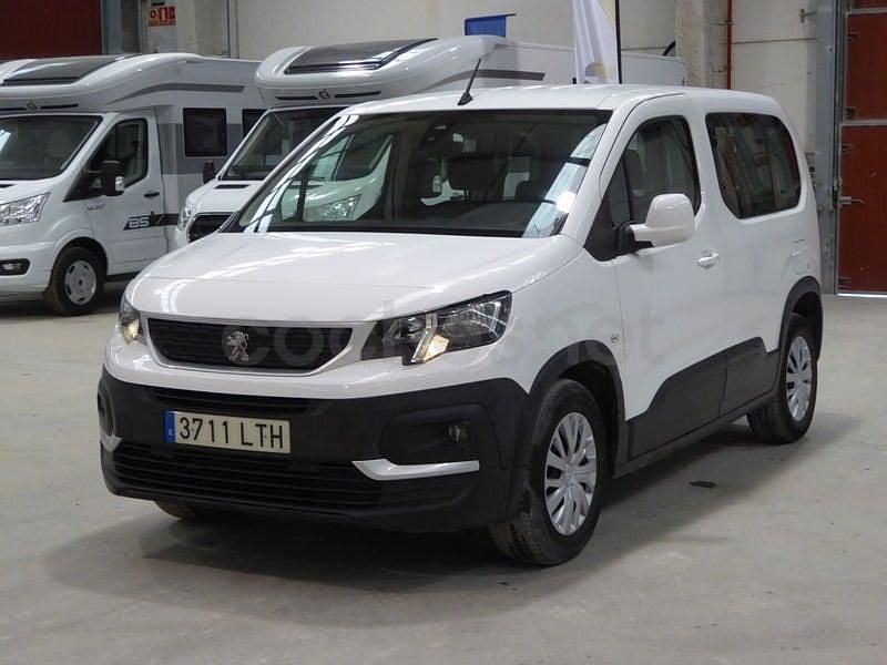 Usado Peugeot Rifter Active 100 CV (73 kW) 2022 Blanco Monovolumen
