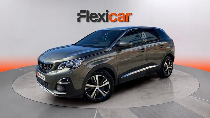 Usado Peugeot 3008 GT-line 130 CV (95 kW) 2019 Verde SUV