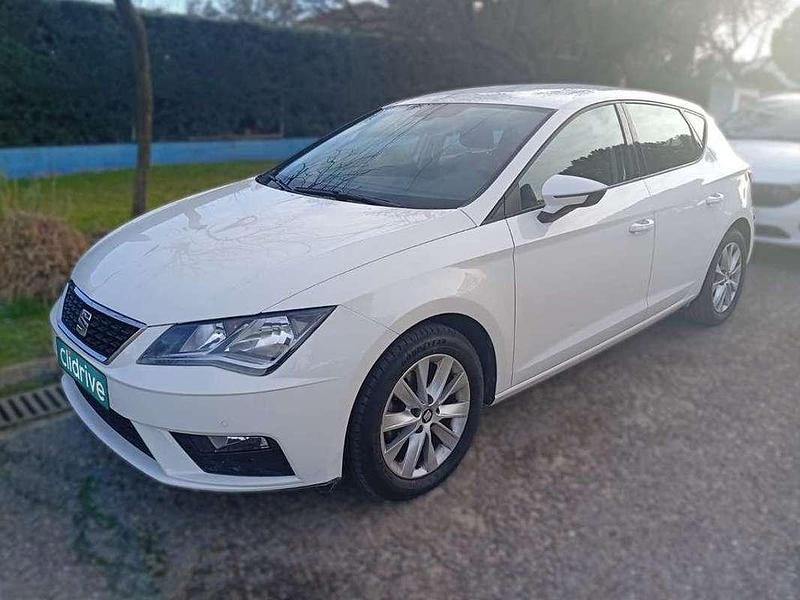 Usado Seat Leon ST Reference 116 CV (85 kW) 2018 Blanco Familiar