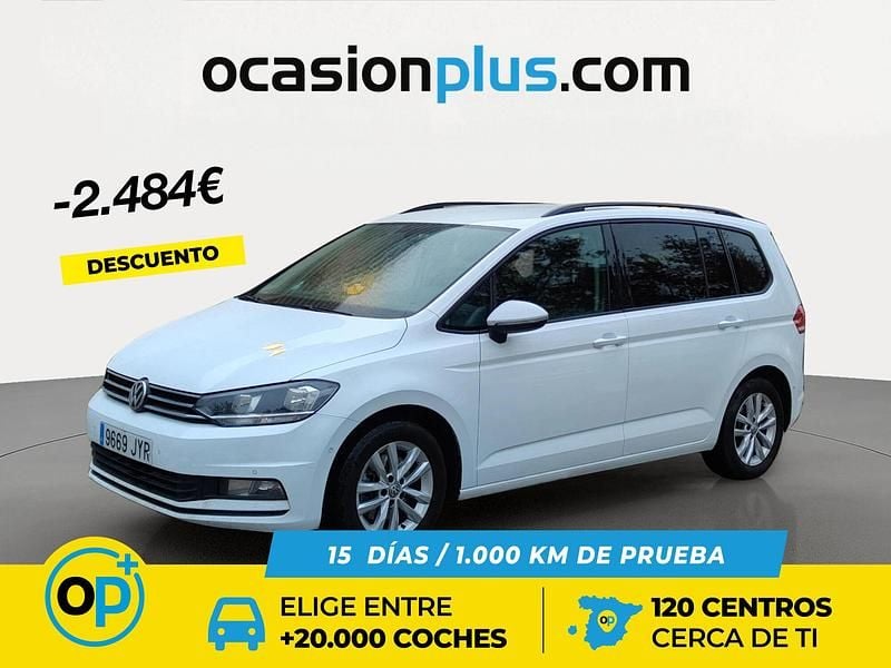 Usado VW Touran Advance 150 CV (110 kW) 2017 Blanco Monovolumen