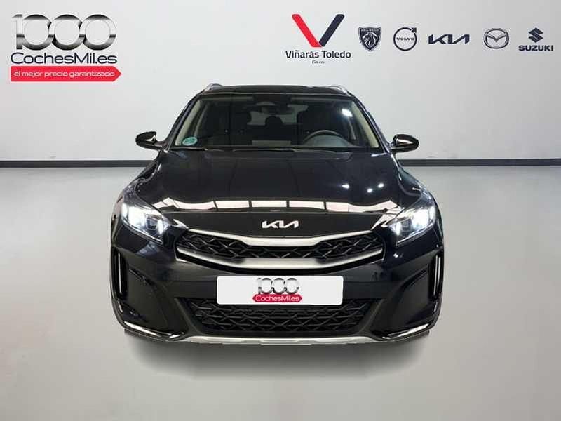 Usado Kia XCeed 100 HP (73 kW) 2024 Preto SUV