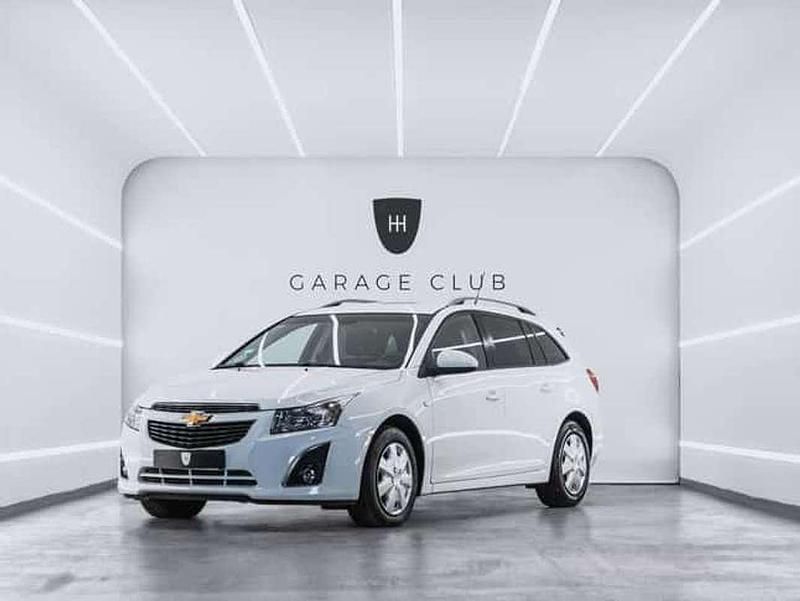 Usado Chevrolet Cruze LT 131 CV (96 kW) 2013 Blanco Utilitario