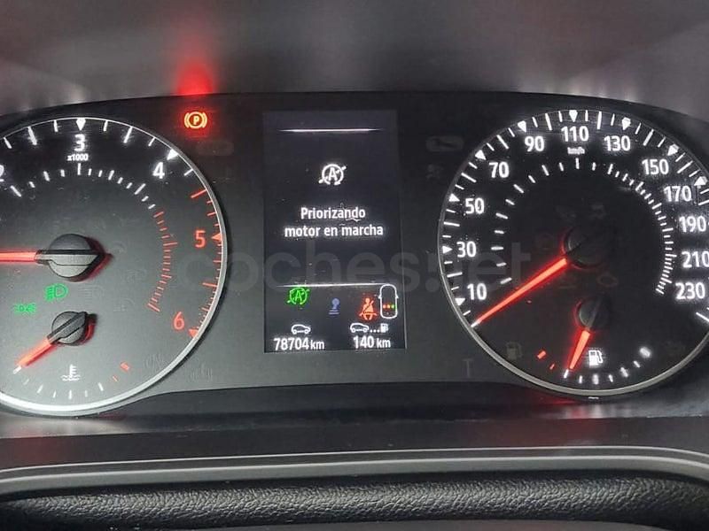 Usado Renault Mégane GrandTour Intens 115 CV (84 kW) 2021 Blanco Familiar