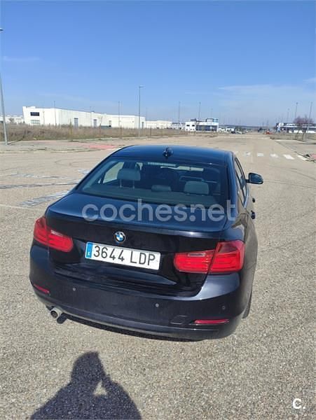 Usado BMW 320 Efficient Dynamics 163 CV (119 kW) 2015 Negro Berlina
