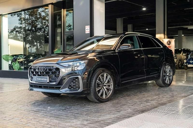 Usado Audi Q8 S-Line 394 CV (289 kW) 2025 Negro SUV