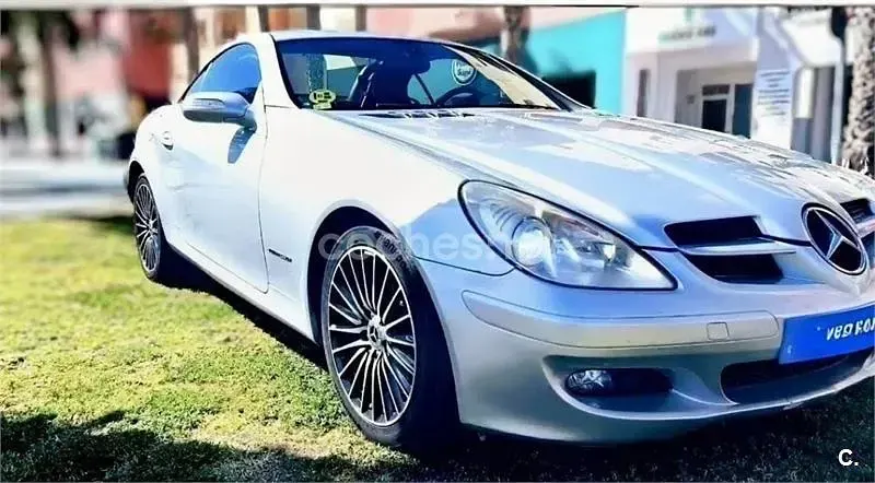 Usado Mercedes SLK200 163 CV (119 kW) 2005 Gris / plata Descapotable