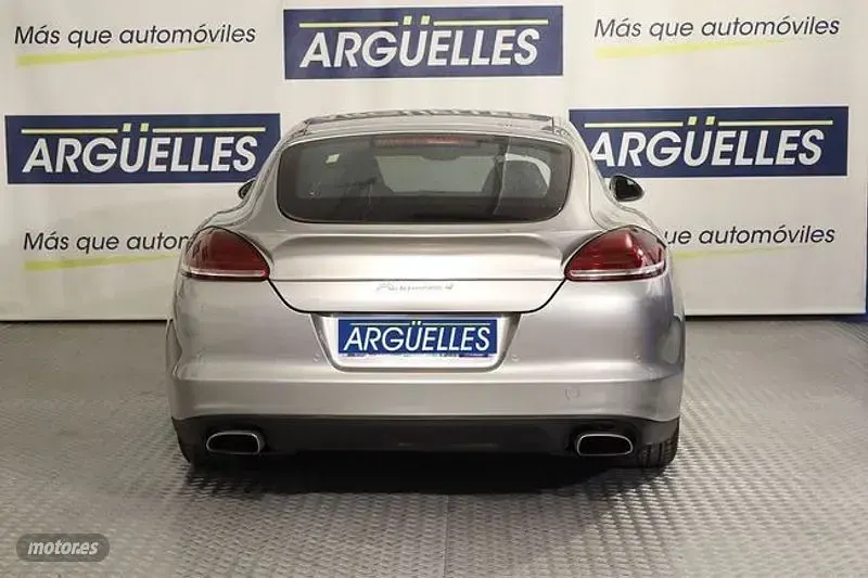 Usado Porsche Panamera 4 300 CV (220 kW) 2010 Plateado Utilitario