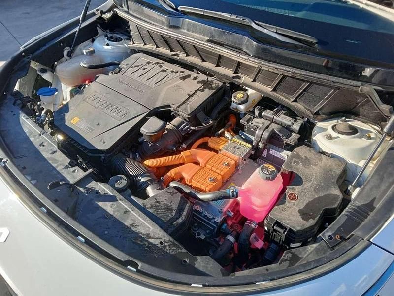 Usado Kia Niro 141 CV (103 kW) 2022 Blanco SUV