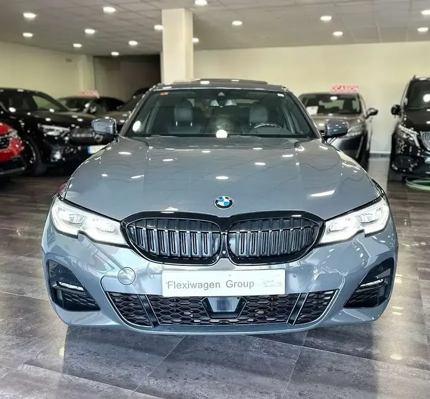 Usado BMW 320e M Sport 204 CV (150 kW) 2021 Gris Berlina