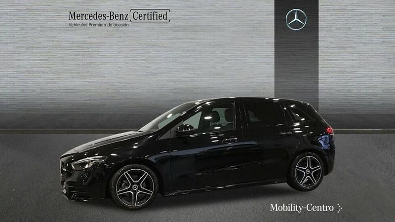 Negro noche Usado 2022 Mercedes B200 Monovolumen | 29.900 € (Precio justo) - Imagen 1/4