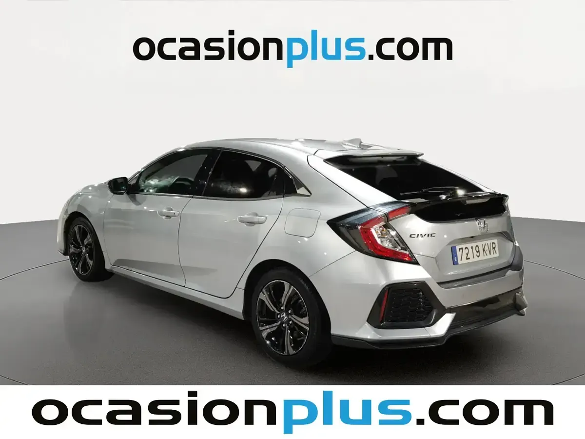 Usado Honda Civic Elegance 129 CV (94 kW) 2019 Gris Berlina