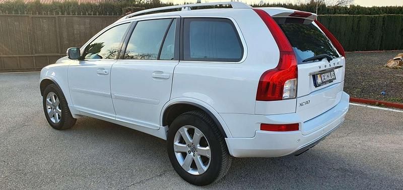 Usado Volvo XC90 Kinetic 163 CV (119 kW) 2014 Blanco SUV