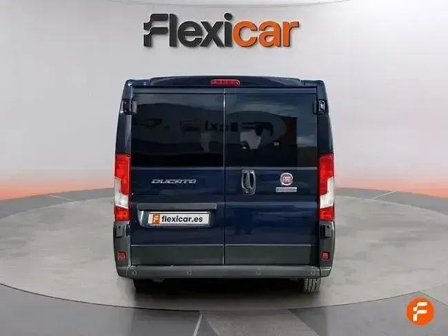 Usado Fiat Ducato 150 CV (110 kW) 2018 Azul Van
