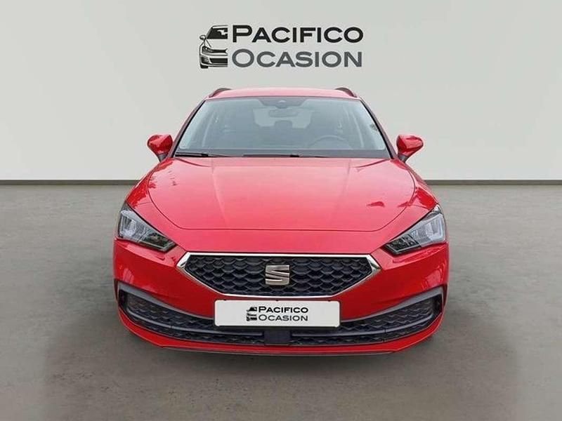 Usado Seat Leon ST Style 110 HP (80 kW) 2023 Vermelho Carrinha