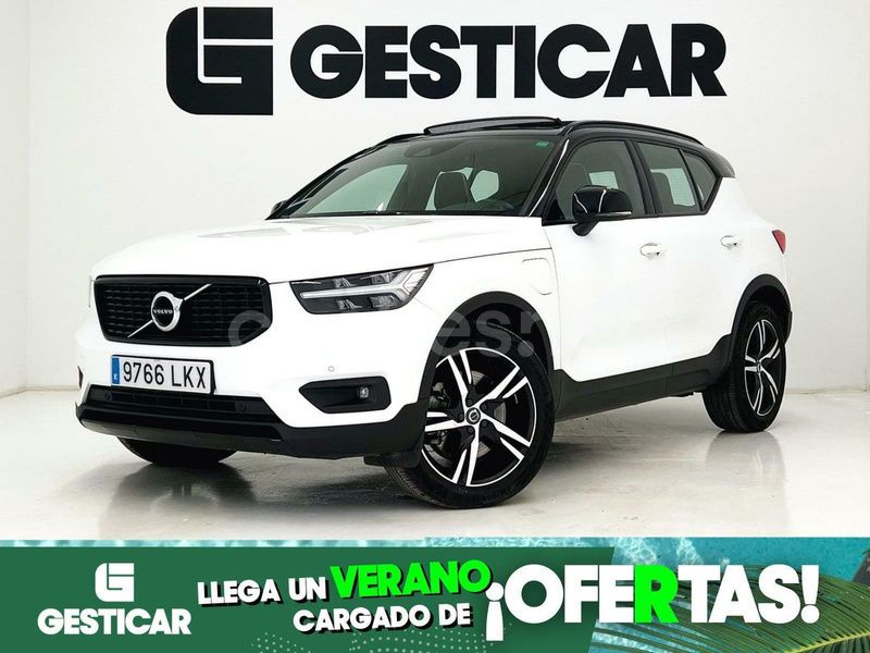 Blanco Usado 2020 Volvo XC40 R-Design SUV | 29.990 € (Precio justo) - Imagen 1/4