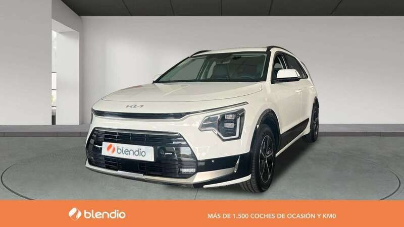 Blanco Usado 2024 Kia Niro SUV | 27.600 € (Un poco caro) - Imagen 1/4