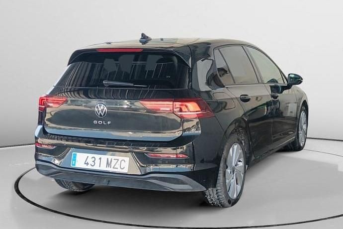 Usado VW Golf VIII Life 116 CV (85 kW) 2025