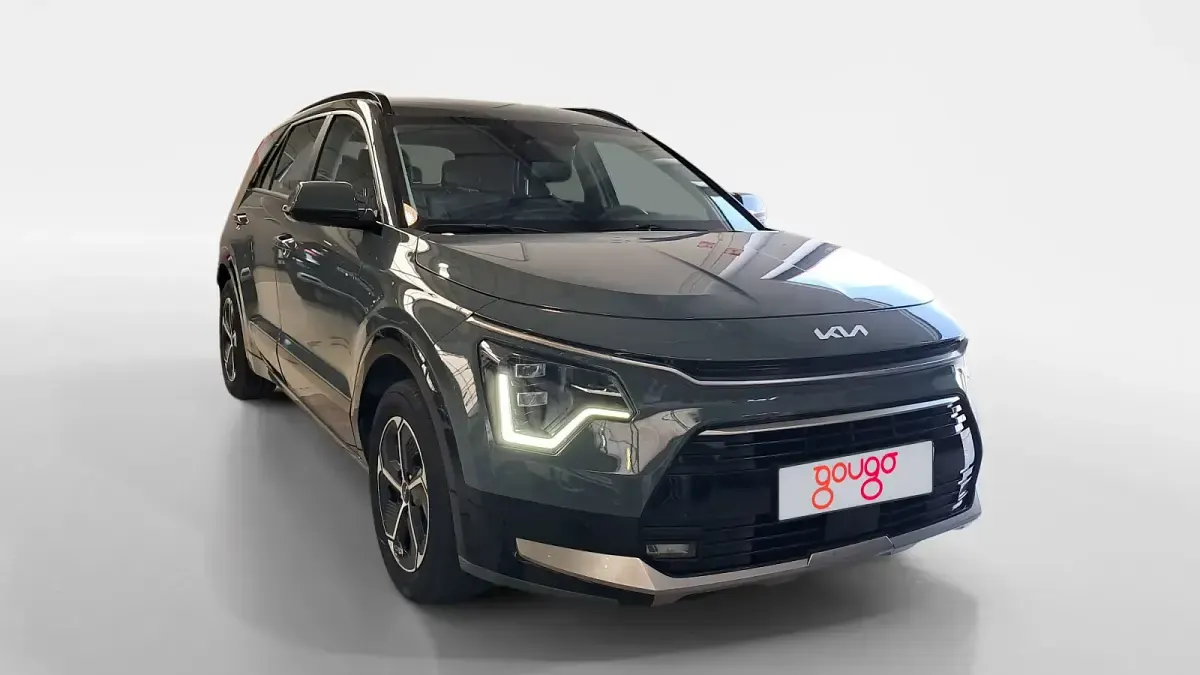 Usado Kia Niro 141 CV (103 kW) 2023 Verde SUV