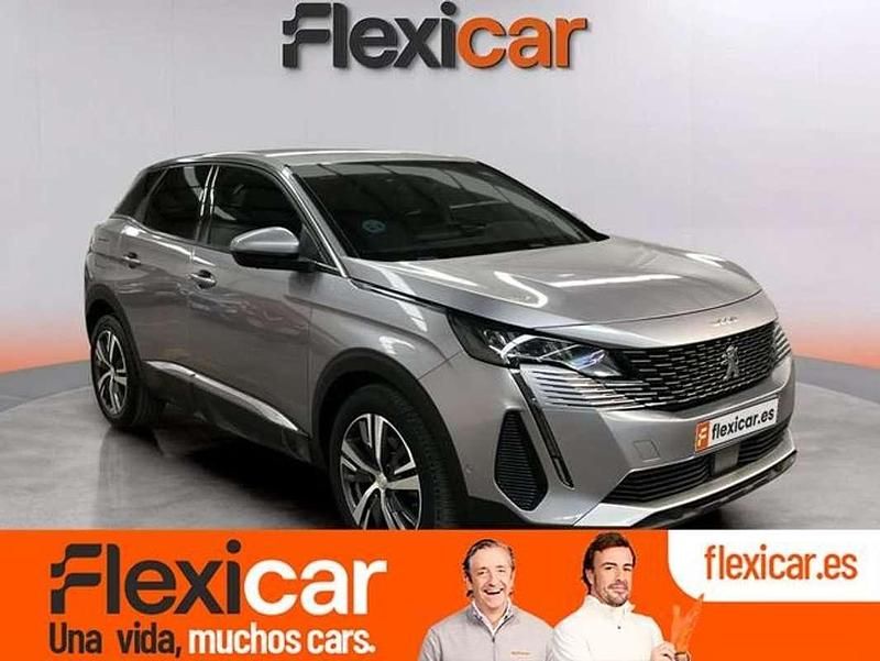 Usado Peugeot 3008 Allure 131 CV (96 kW) 2021 Gris Monovolumen