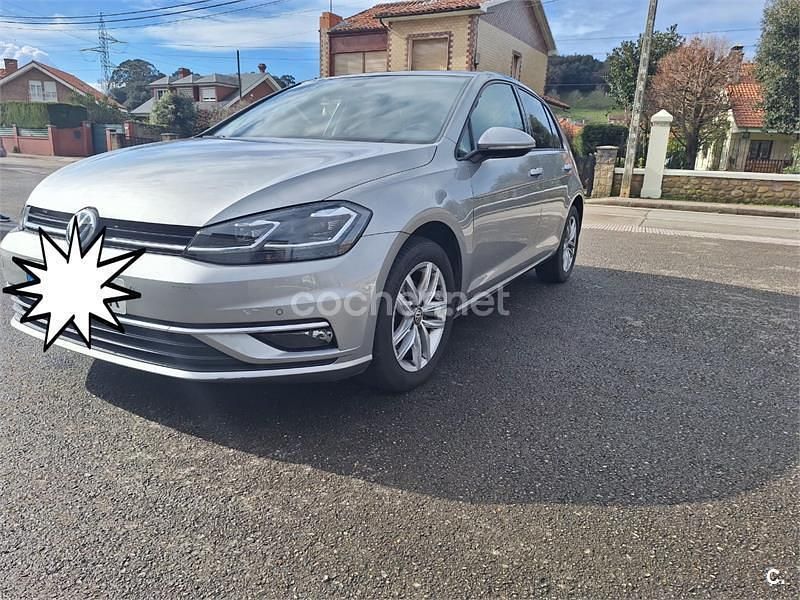 Usado VW Golf VII Advance 115 CV (84 kW) 2019 Gris / plata Familiar