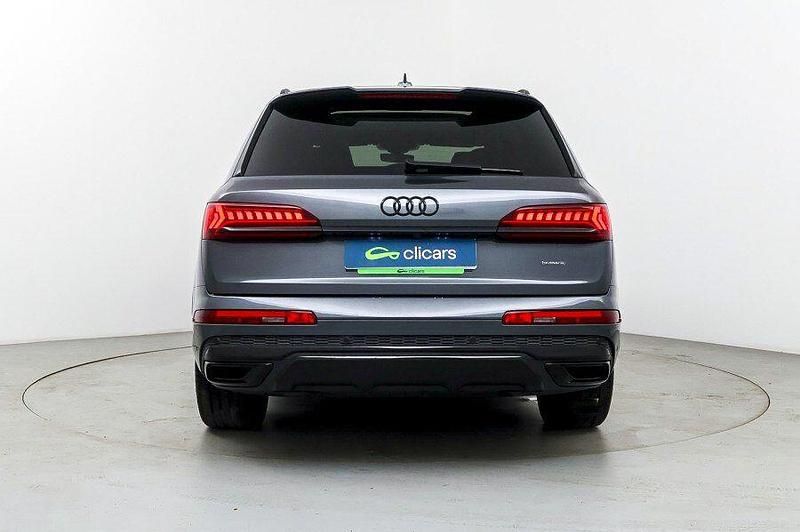 Usado Audi Q7 Ambiente 286 CV (210 kW) 2022 Negro SUV