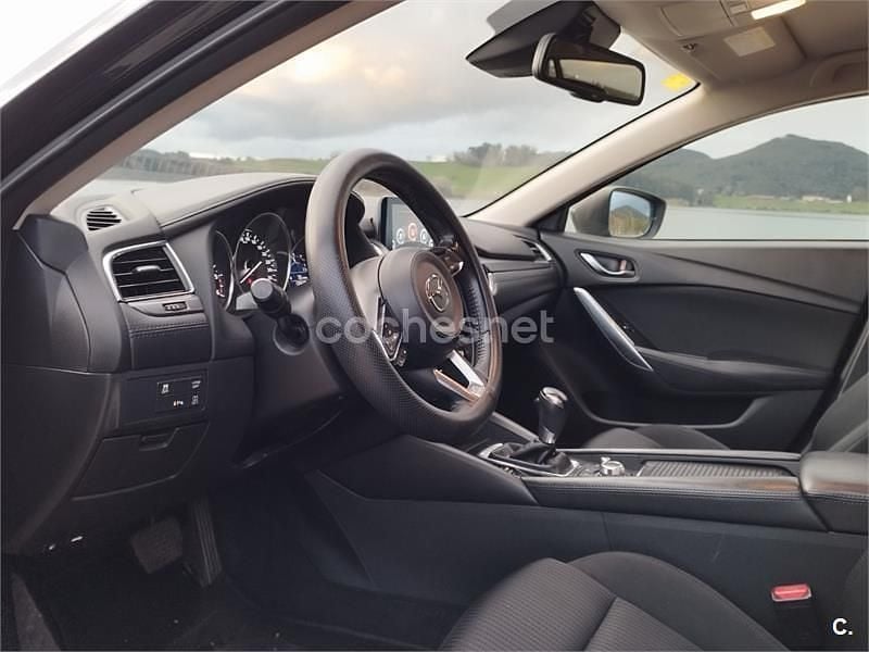 Begagnad Mazda 6 Comfort 150 HK (110 kW) 2016 Svart Kombi