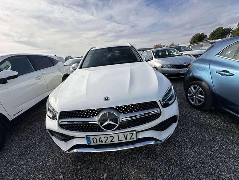 Usado Mercedes GLC220 194 CV (142 kW) 2022 Blanco SUV