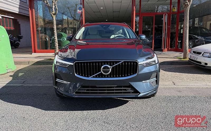 Usado Volvo XC60 Plus 200 CV (147 kW) 2022 Azul SUV