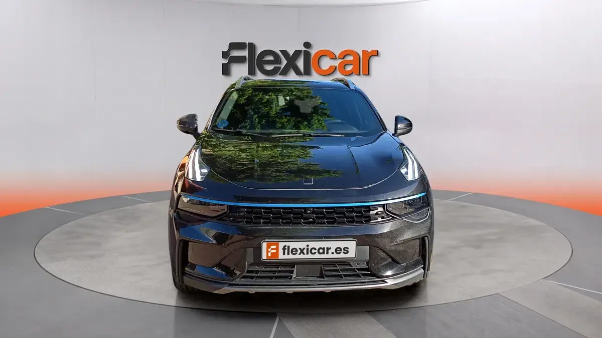 Usado Lynk & Co 01 261 CV (191 kW) 2024 Negro SUV