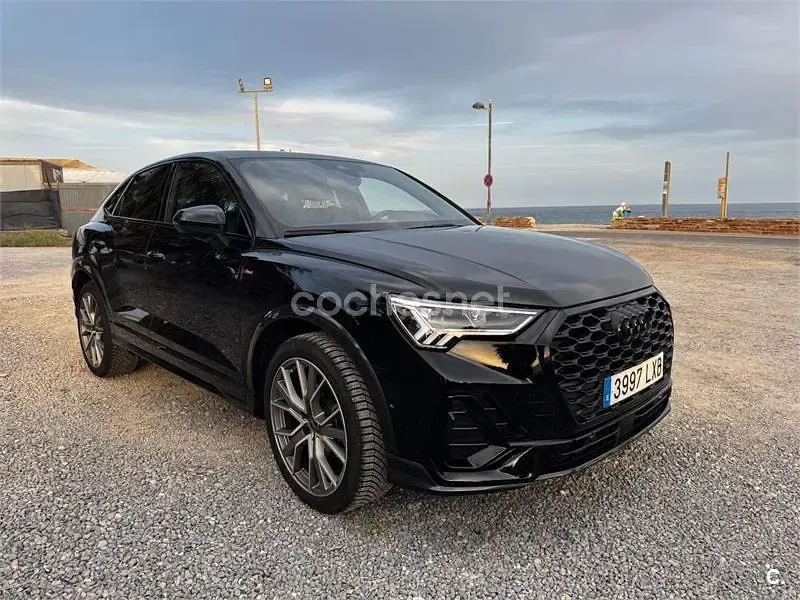 Usado Audi Q3 Sportback 150 CV (110 kW) 2022 Negro SUV