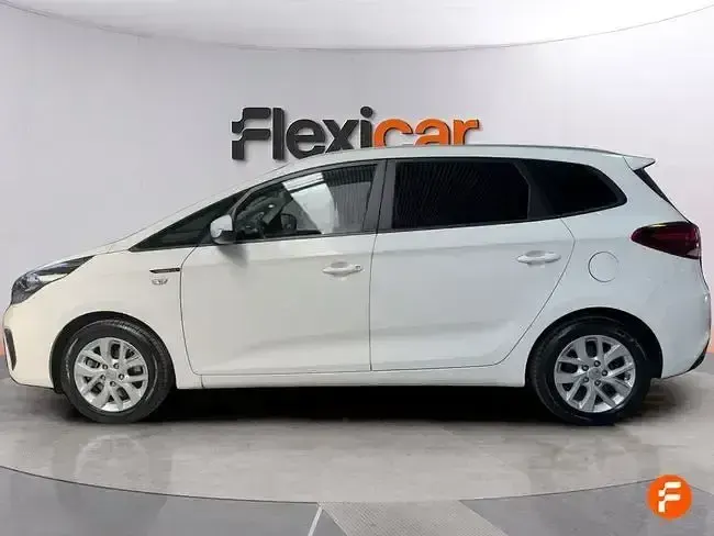Usado Kia Carens 135 CV (99 kW) 2018 Blanco Monovolumen