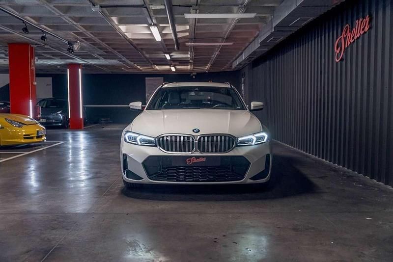 Usado BMW 320 M Sport 190 CV (139 kW) 2023 Blanco Familiar