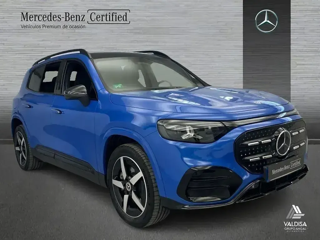 Usado Mercedes GLB250 200 kW (272 CV) 2026 Azul claro SUV