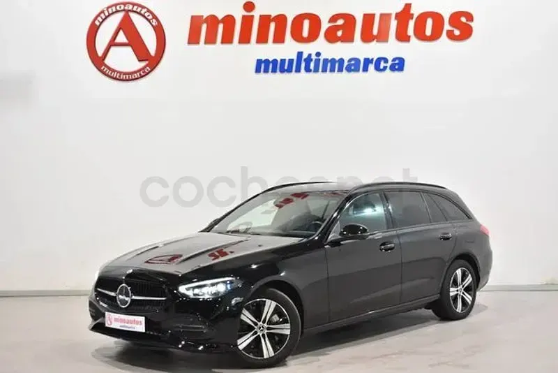 Usado Mercedes C300e 313 CV (230 kW) 2023 Negro Familiar