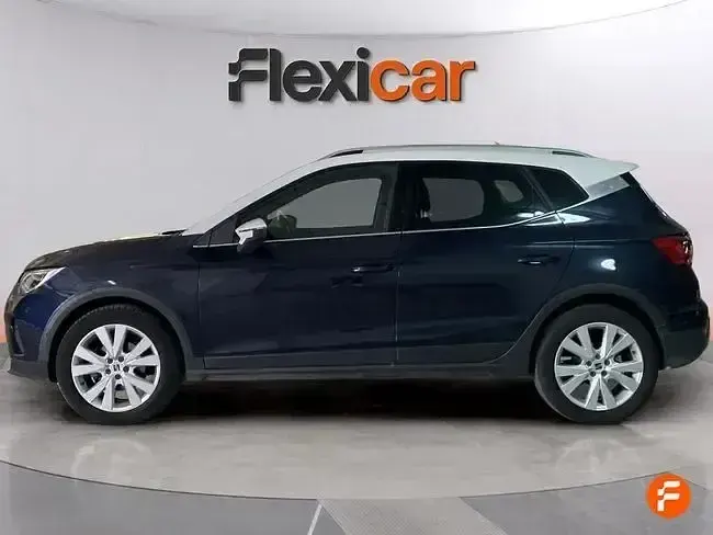 Usado Seat Arona XCELLENCE 110 CV (80 kW) 2021 Azul SUV