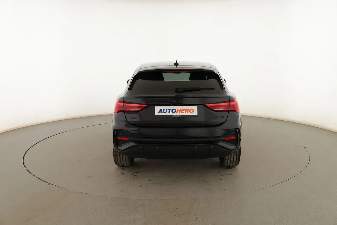 Usado Audi Q3 Sportback Sport 150 CV (110 kW) 2025 Negro SUV