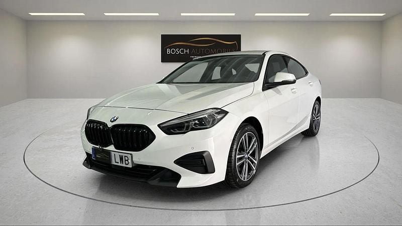 Blanco Usado 2022 BMW 218 Comfort Edition Coupe | 28.990 € (Precio justo) - Imagen 1/4