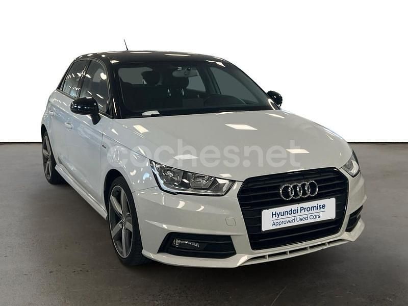 Blanco Usado 2018 Audi A1 Sportback Attraction Utilitario | 13.990 € (Precio justo) - Imagen 1/4