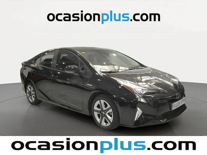 Begagnad Toyota Prius 122 HK (89 kW) 2018 Svart Halvkombi