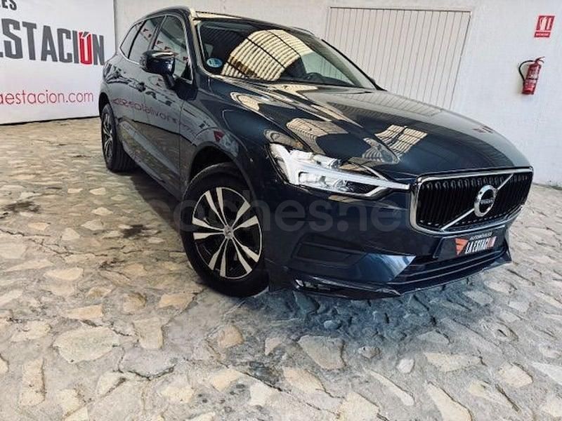 Usado Volvo XC60 Momentum 197 CV (144 kW) 2020 Azul SUV