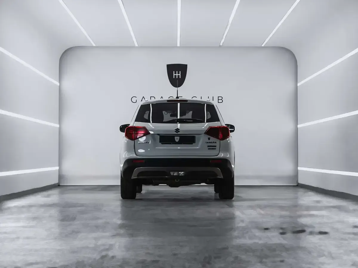 Usado Suzuki Vitara GLX 129 CV (94 kW) 2021 Blanco SUV