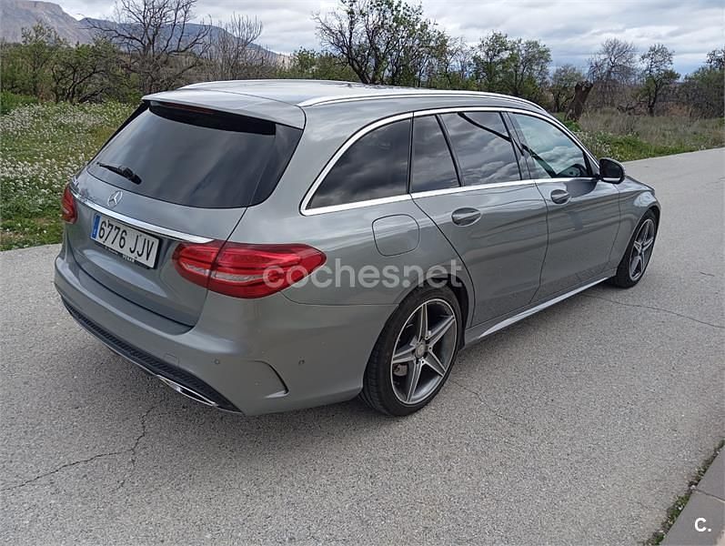 Usado Mercedes C220 AMG line 170 CV (125 kW) 2015 Gris / plata Familiar