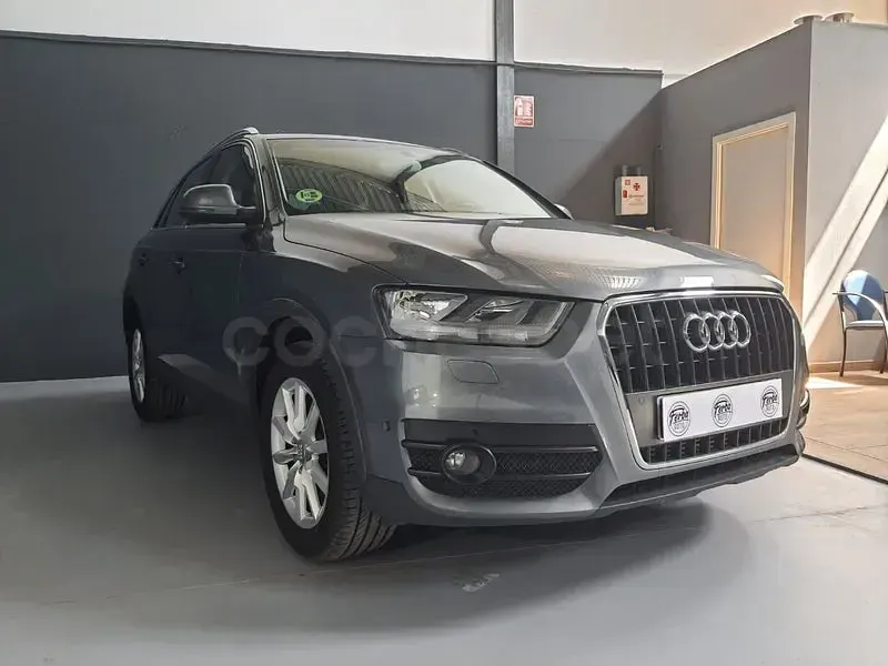 Usado Audi Q3 Advanced 140 CV (102 kW) 2013 Gris / plata SUV