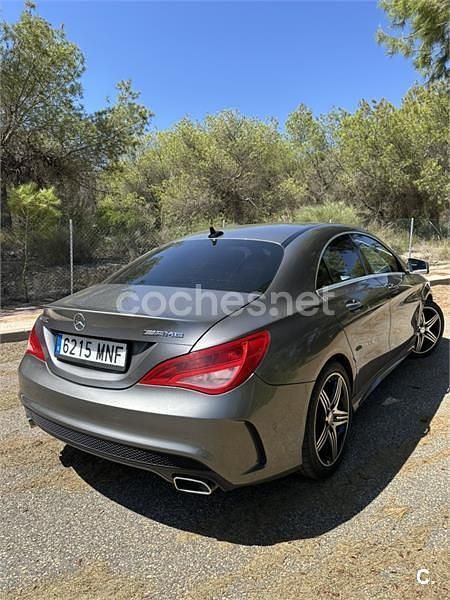 Usado Mercedes CLA250 211 CV (155 kW) 2015 Gris / plata Berlina