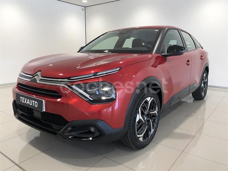 Rojo Usado 2023 Citroën C4 Feel Berlina | 15.990 € (Precio justo) - Imagen 1/4