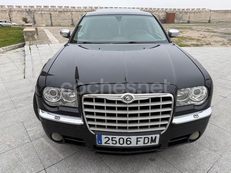 Usado Chrysler 300C 218 CV (160 kW) 2006 Negro Berlina