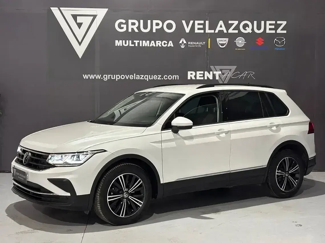 Usado VW Tiguan Life 150 HP (110 kW) 2024 Branco SUV